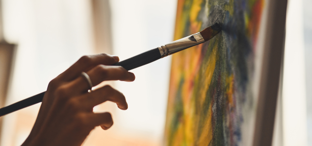 how to become an art therapist in australia 2025